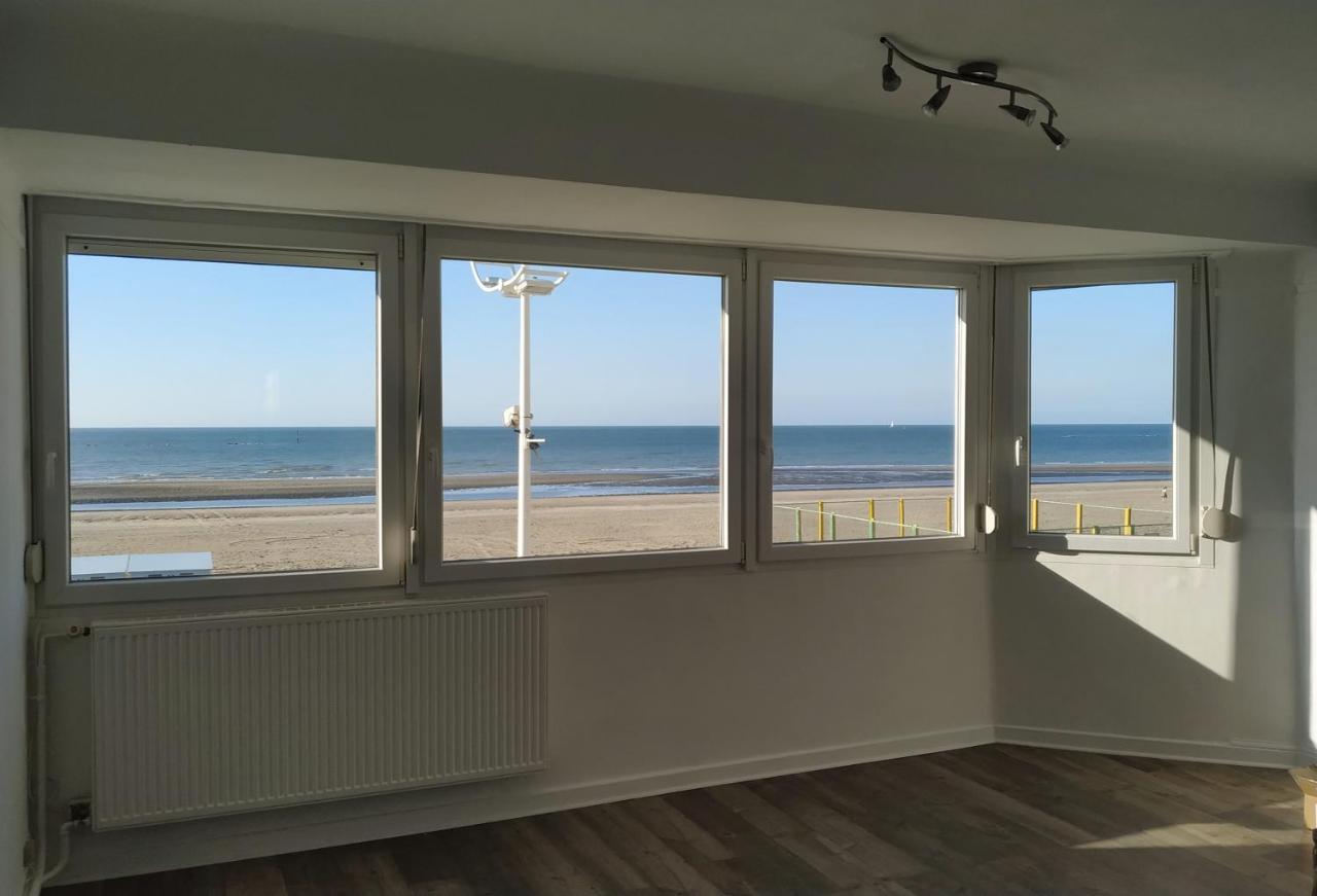 Magnifique Vue Mer Pour Ce T2 Totalement Renove Classe Meuble De Tourisme 3 Etoiles Dunkirk Exterior foto